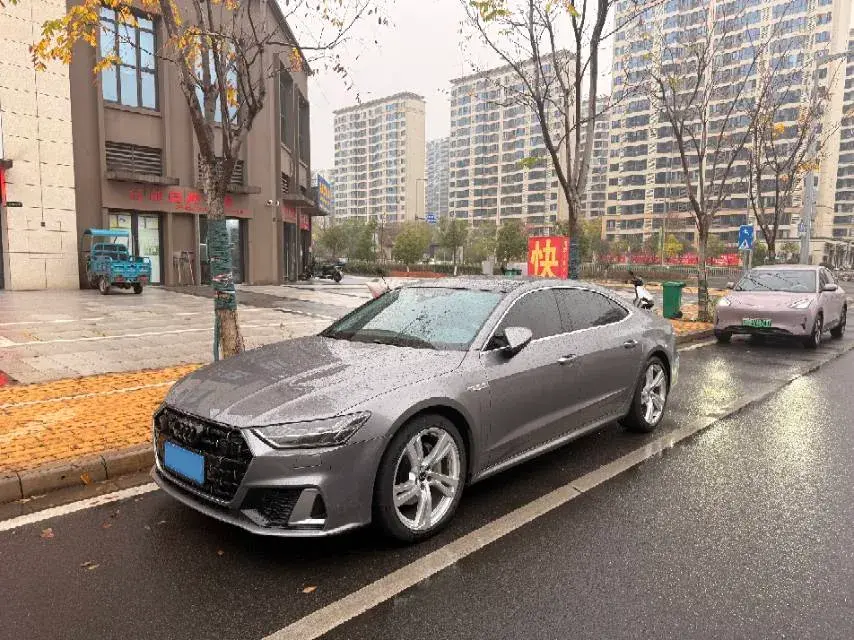 2022 Cadillac XT6 2.0T 237HP L4 9AT