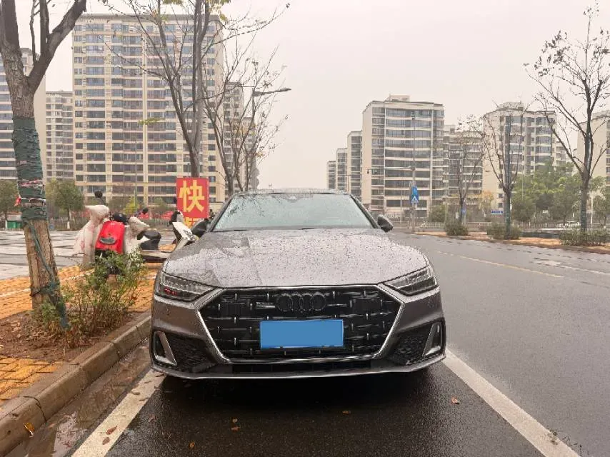 2022 Cadillac XT6 2.0T 237HP L4 9AT,autocango,china used car exporter,china ev exporter,chinese used car exporter,chinese used ev exporter