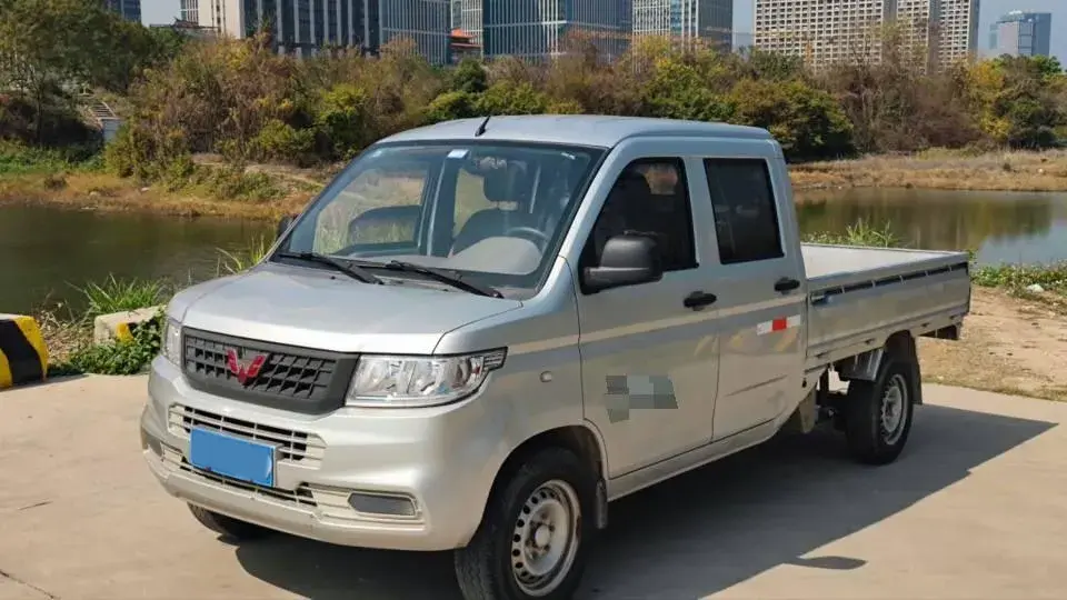 2019 WuLing RongGuang New Truck 1.5L 107HP L4 5MT 2019 WuLing RongGuang New Truck 1.5L 107HP L4 5MT
