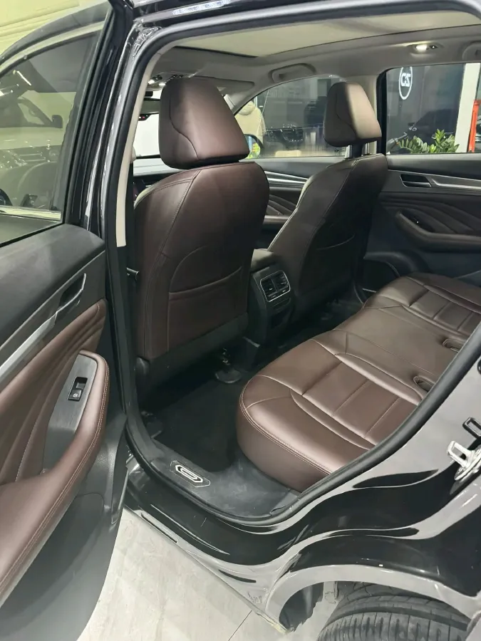 2019 Haval F7 1.5T 169HP L4 7DCT,autocango,china used car exporter,china ev exporter,chinese used car exporter,chinese used ev exporter