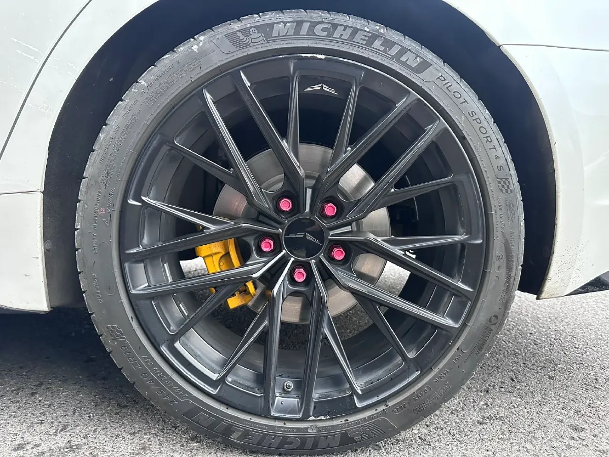 2023 Cadillac CT5 2.0T 237HP L4 10AT,autocango,china used car exporter,china ev exporter,chinese used car exporter,chinese used ev exporter