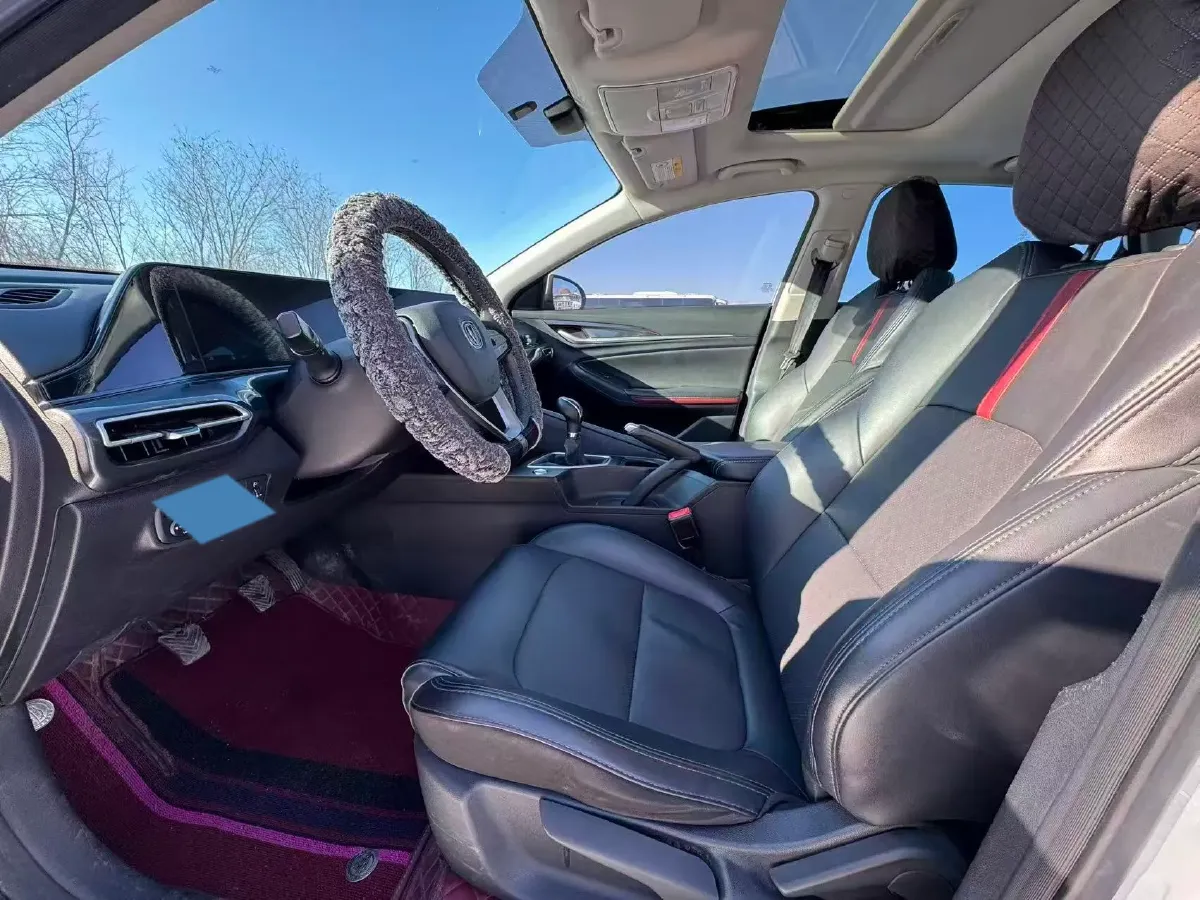 2020 ChangAn Eado 1.6L 128HP L4 5MT,autocango,china used car exporter,china ev exporter,chinese used car exporter,chinese used ev exporter