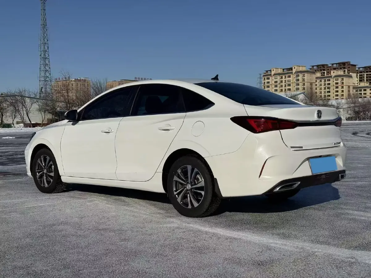 2020 ChangAn Eado 1.6L 128HP L4 5MT,autocango,china used car exporter,china ev exporter,chinese used car exporter,chinese used ev exporter