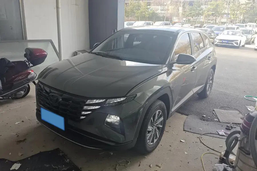 2022 Hyundai Tucson 2.0L 150HP L4 6AT Hybrid