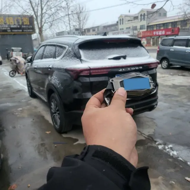 2023 ChangAn Oshan X7 Plus 1.5T 188HP L4 7DCT,autocango,china used car exporter,china ev exporter,chinese used car exporter,chinese used ev exporter