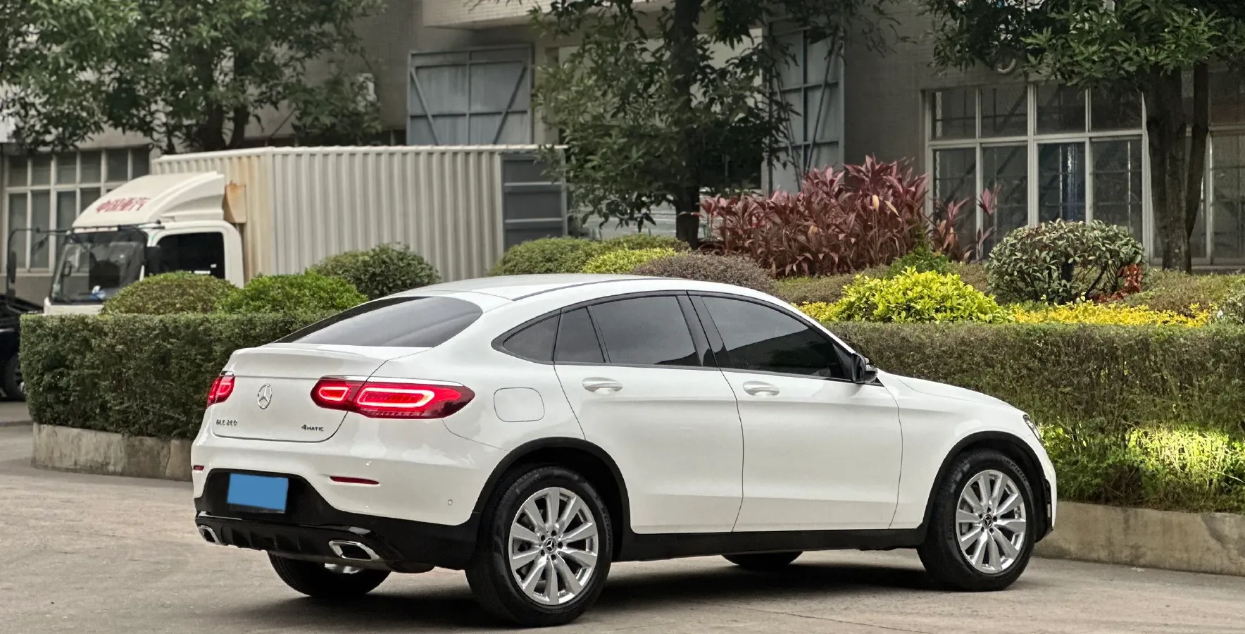 2020 Mercedes-Benz GLC Coupe 2.0T 197HP L4 9AT,autocango,china used car exporter,china ev exporter,chinese used car exporter,chinese used ev exporter
