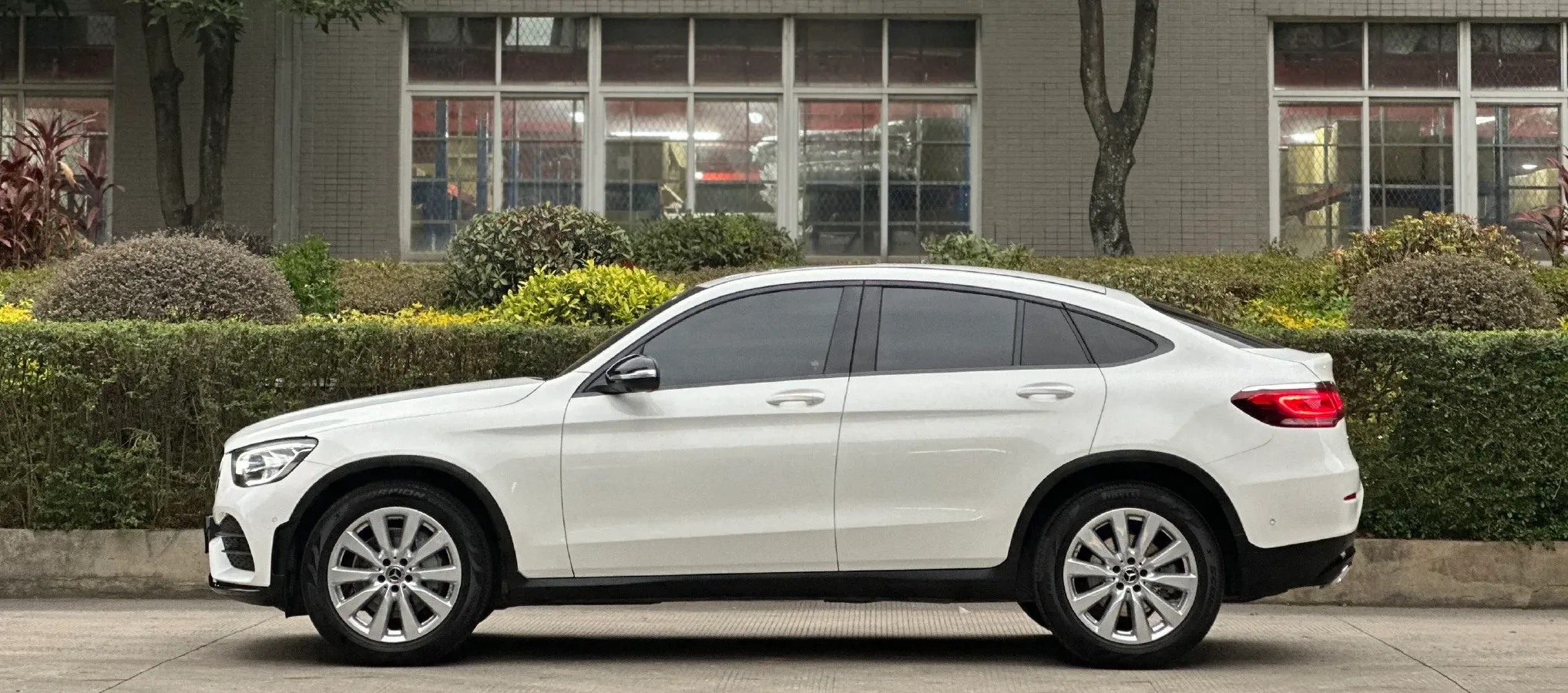 2020 Mercedes-Benz GLC Coupe 2.0T 197HP L4 9AT,autocango,china used car exporter,china ev exporter,chinese used car exporter,chinese used ev exporter
