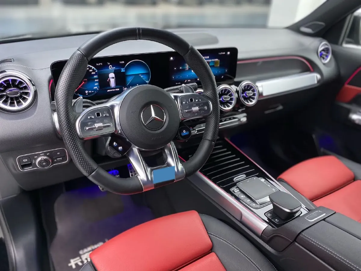 2023 Mercedes-Benz GLB AMG 2.0T 306HP L4 8DCT,autocango,china used car exporter,china ev exporter,chinese used car exporter,chinese used ev exporter