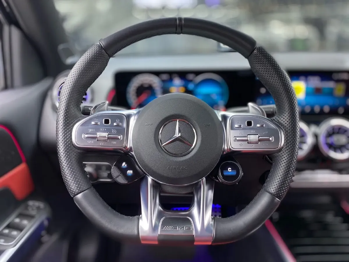 2023 Mercedes-Benz GLB AMG 2.0T 306HP L4 8DCT,autocango,china used car exporter,china ev exporter,chinese used car exporter,chinese used ev exporter