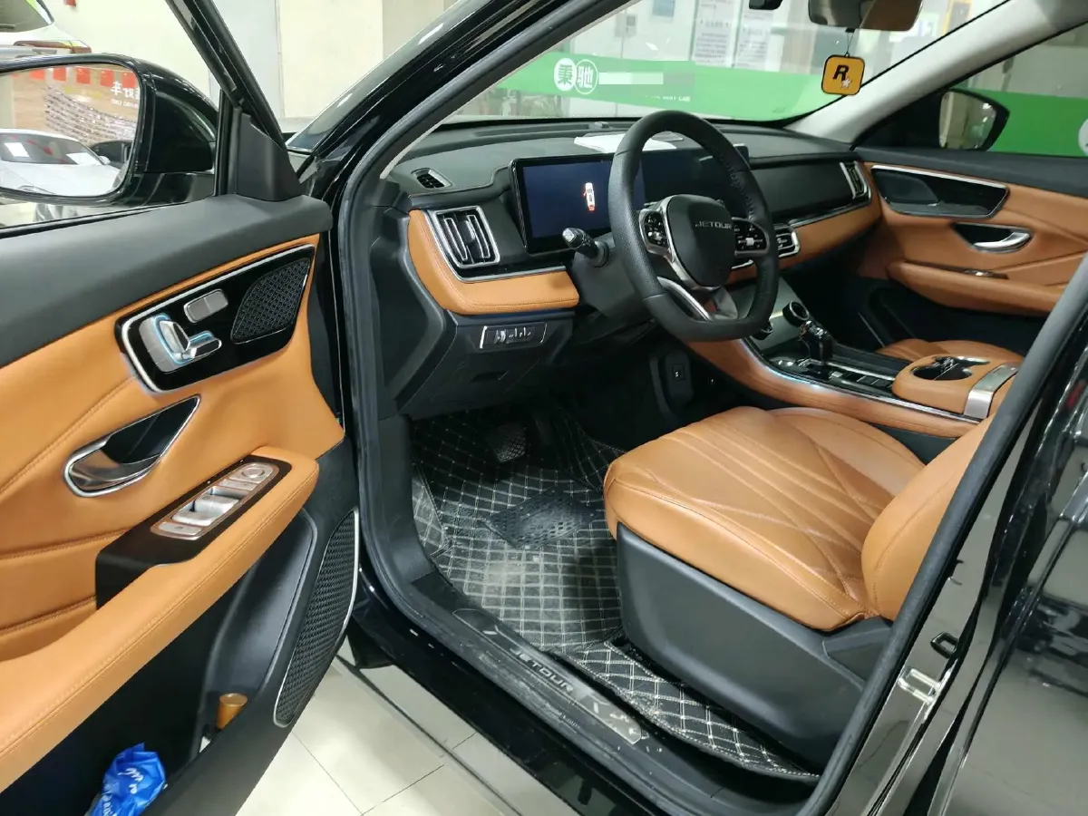 2024 Jetour X70 Plus 1.5T 156HP L4 6DCT,autocango,china used car exporter,china ev exporter,chinese used car exporter,chinese used ev exporter