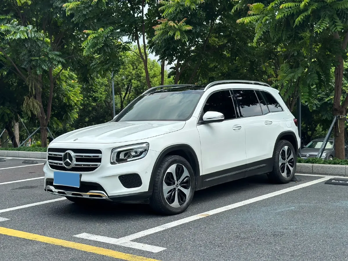 2021 Mercedes-Benz GLB Class 1.3T 163HP L4 7DCT,autocango,china used car exporter,china ev exporter,chinese used car exporter,chinese used ev exporter