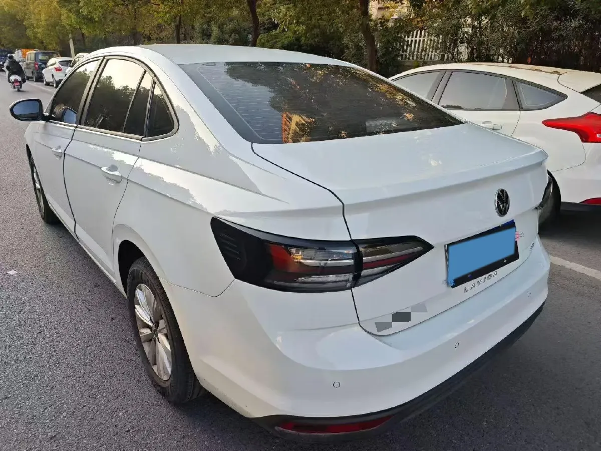 2025 Ruichi Auto EC75 BEV 41.85KWH,autocango,china used car exporter,china ev exporter,chinese used car exporter,chinese used ev exporter