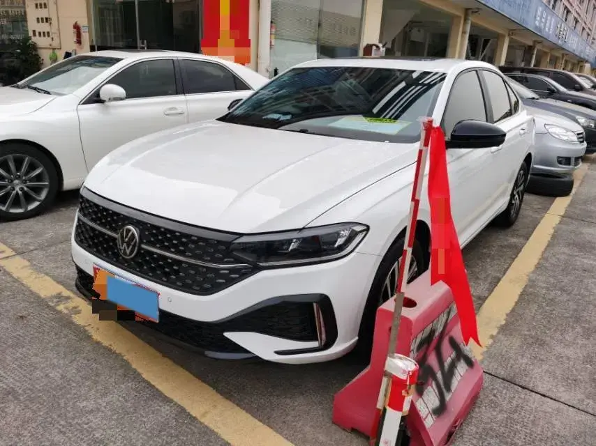 2024 Volkswagen Lavida 1.5T 160HP L4 7DCT