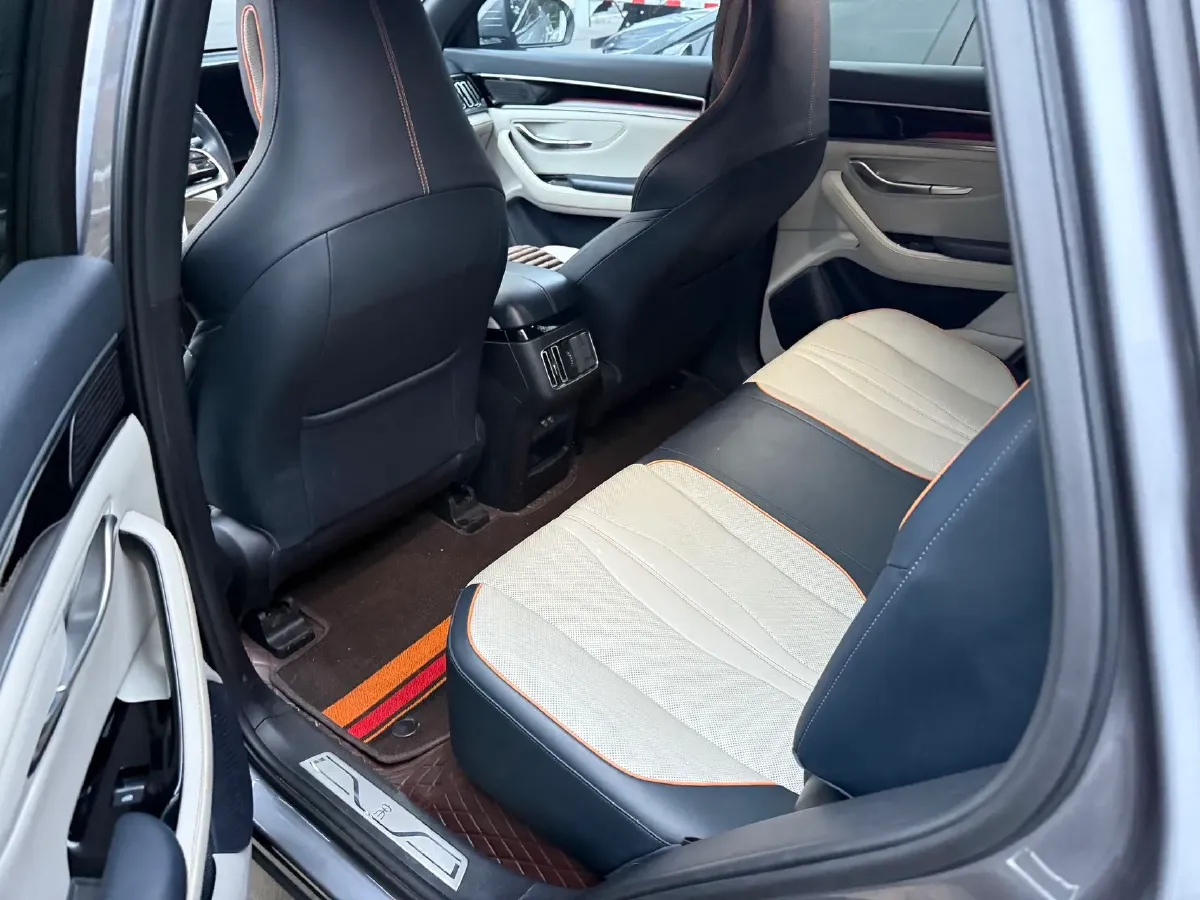 2022 Geely JiaJi 1.5T 177HP L3 7DCT PHEV 15.5KWH,autocango,china used car exporter,china ev exporter,chinese used car exporter,chinese used ev exporter