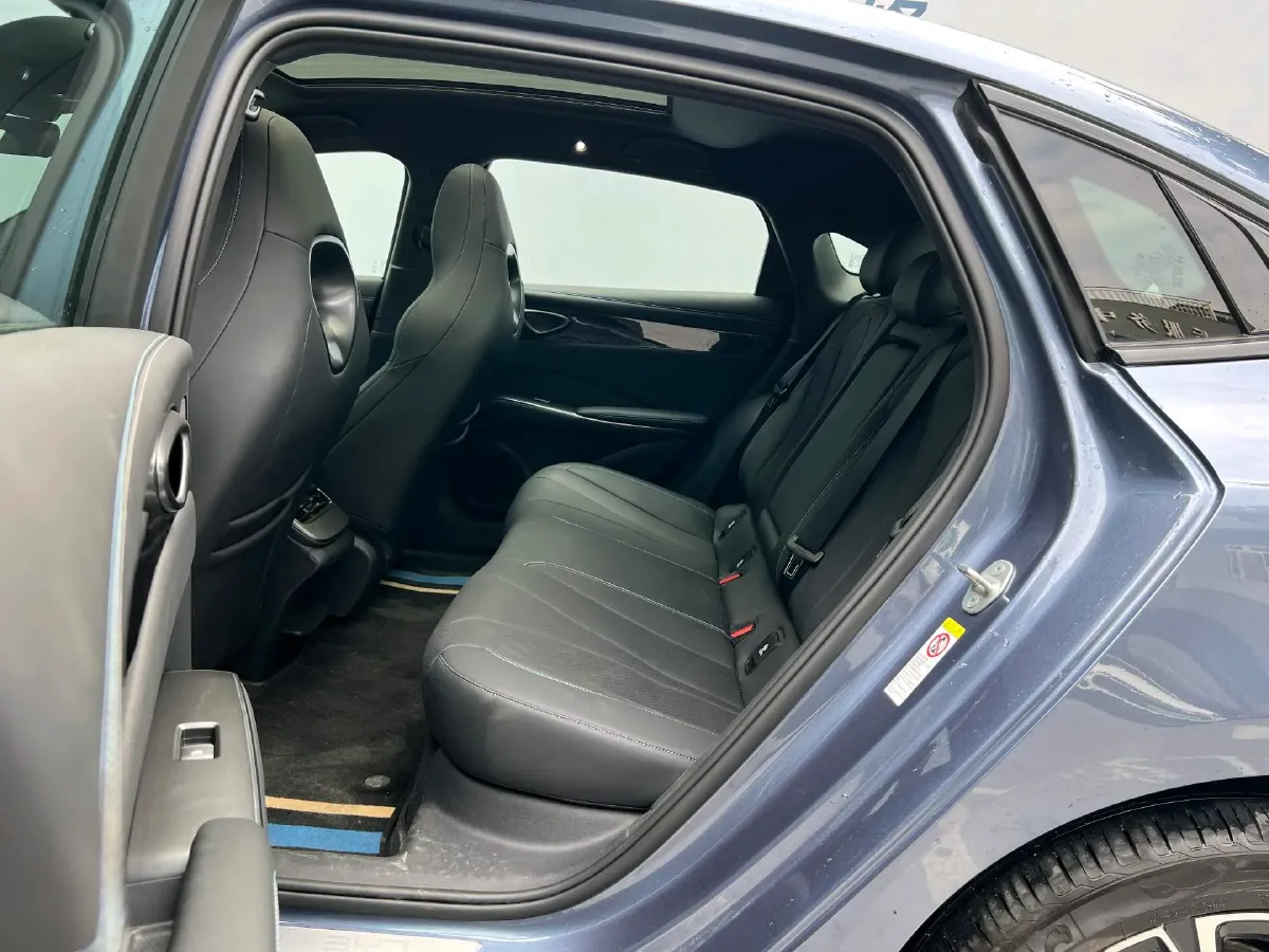 2025 BYD Seal BEV 61.44KWH,autocango,china used car exporter,china ev exporter,chinese used car exporter,chinese used ev exporter