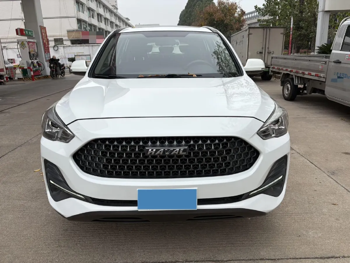 2019 Haval M6 1.5T 150HP L4 7DCT,autocango,china used car exporter,china ev exporter,chinese used car exporter,chinese used ev exporter