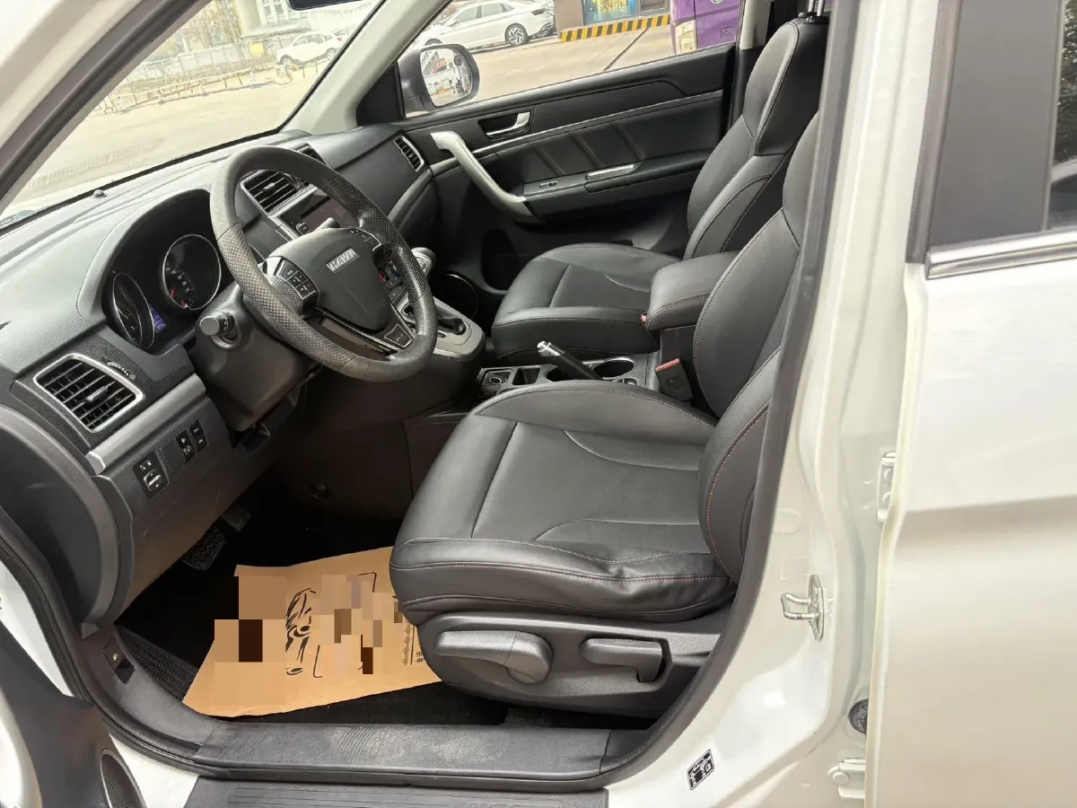 2019 Haval M6 1.5T 150HP L4 7DCT,autocango,china used car exporter,china ev exporter,chinese used car exporter,chinese used ev exporter