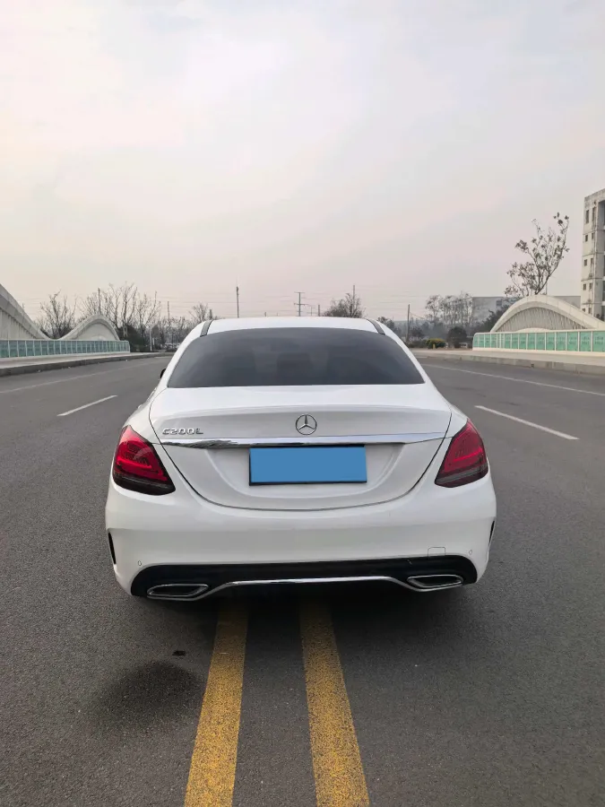 2020 Mercedes-Benz C Class 1.5T 156HP L4 9AT,autocango,china used car exporter,china ev exporter,chinese used car exporter,chinese used ev exporter