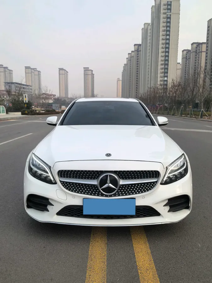 2020 Mercedes-Benz C Class 1.5T 156HP L4 9AT,autocango,china used car exporter,china ev exporter,chinese used car exporter,chinese used ev exporter