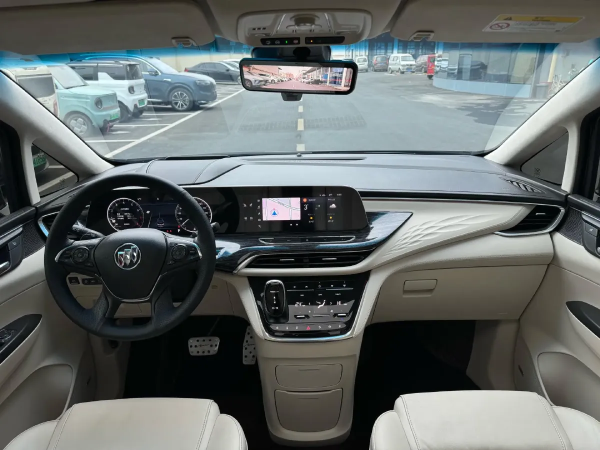 2021 Buick GL8 2.0T 237HP L4 9AT,autocango,china used car exporter,china ev exporter,chinese used car exporter,chinese used ev exporter