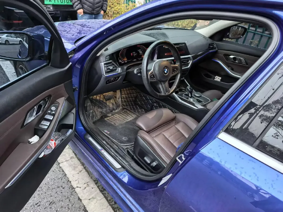 2020 BMW 3 Series 2.0T 184HP L4 8AT,autocango,china used car exporter,china ev exporter,chinese used car exporter,chinese used ev exporter