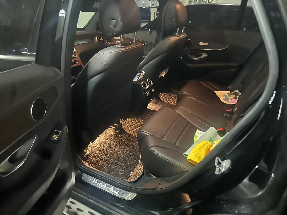 2022 Mercedes-Benz GLC Class 2.0T 258HP L4 9AT,autocango,china used car exporter,china ev exporter,chinese used car exporter,chinese used ev exporter