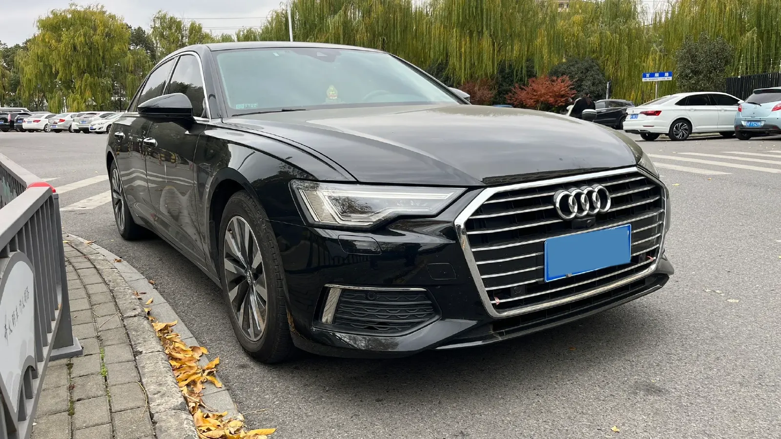2021 Audi A6L 2.0T 224HP L4 7DCT,autocango,china used car exporter,china ev exporter,chinese used car exporter,chinese used ev exporter