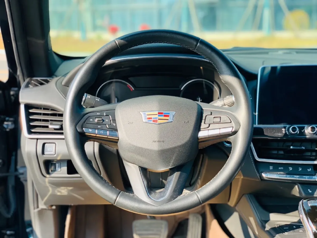 2021 Cadillac CT5 2.0T 237HP L4 10AT,autocango,china used car exporter,china ev exporter,chinese used car exporter,chinese used ev exporter