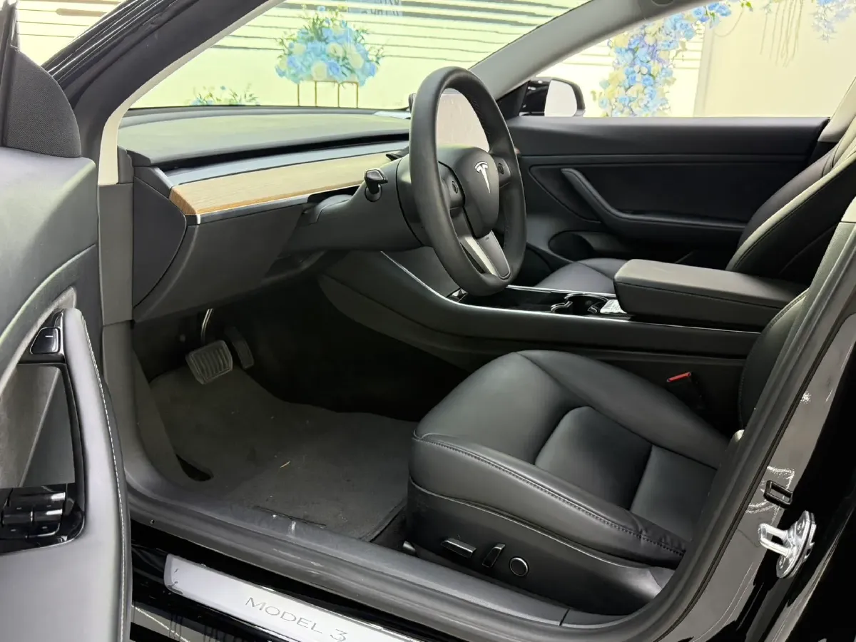 2020 Tesla Model 3 BEV 52KWH,autocango,china used car exporter,china ev exporter,chinese used car exporter,chinese used ev exporter