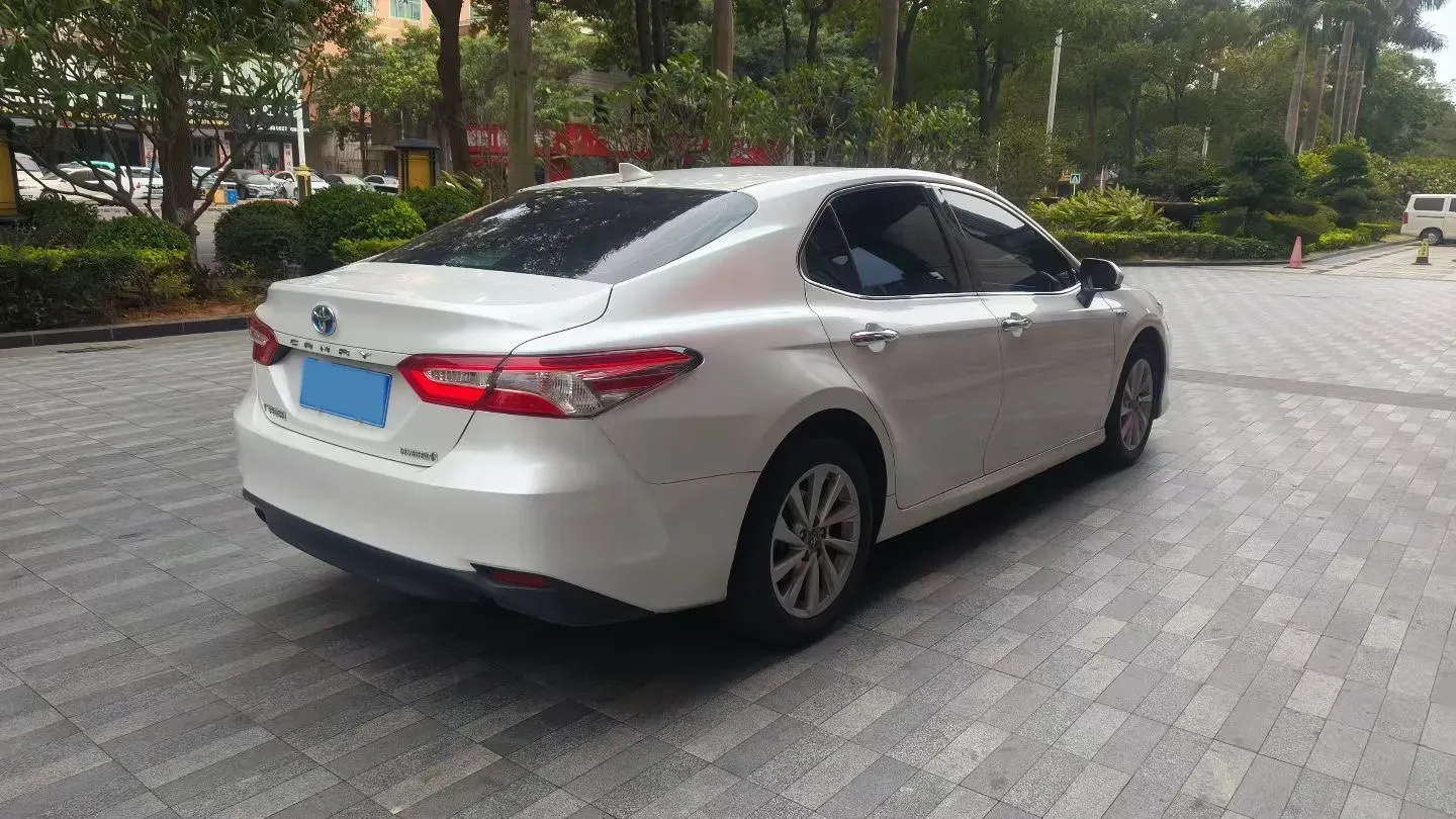 2021 Toyota Camry 2.5L 178HP L4 E-CVT Hybrid,autocango,china used car exporter,china ev exporter,chinese used car exporter,chinese used ev exporter