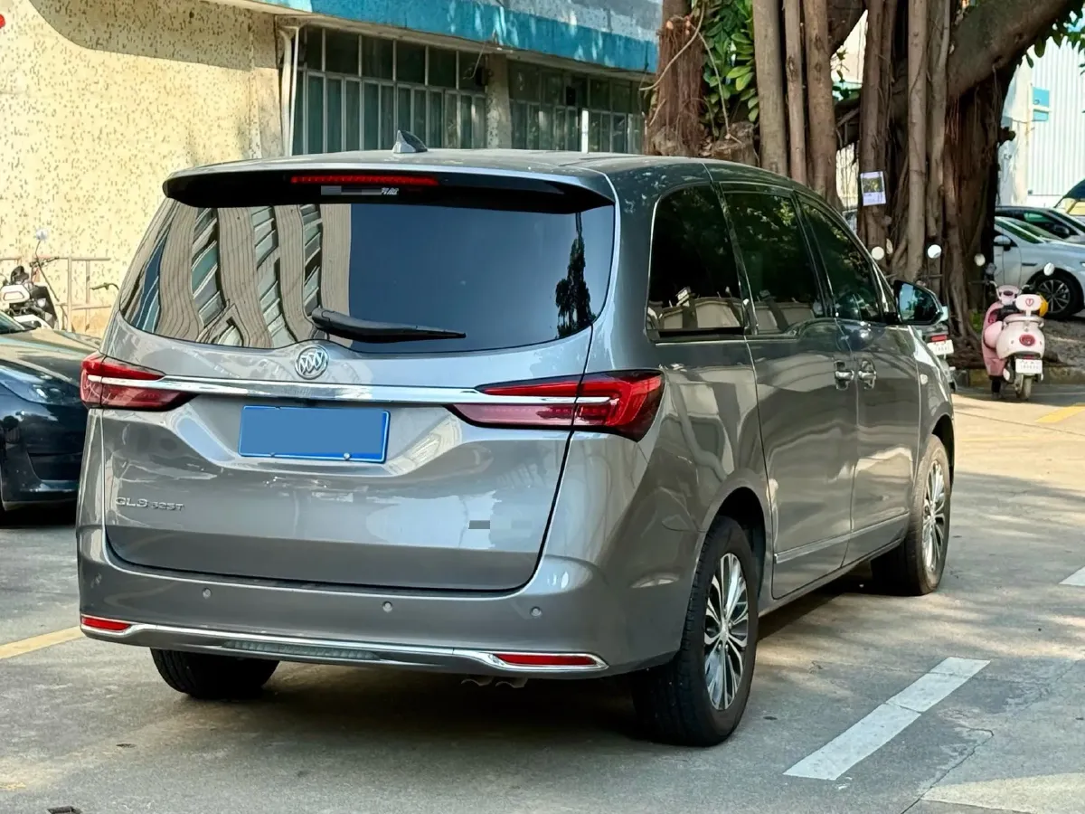 2021 Buick GL8 2.0T 237HP L4 9AT,autocango,china used car exporter,china ev exporter,chinese used car exporter,chinese used ev exporter