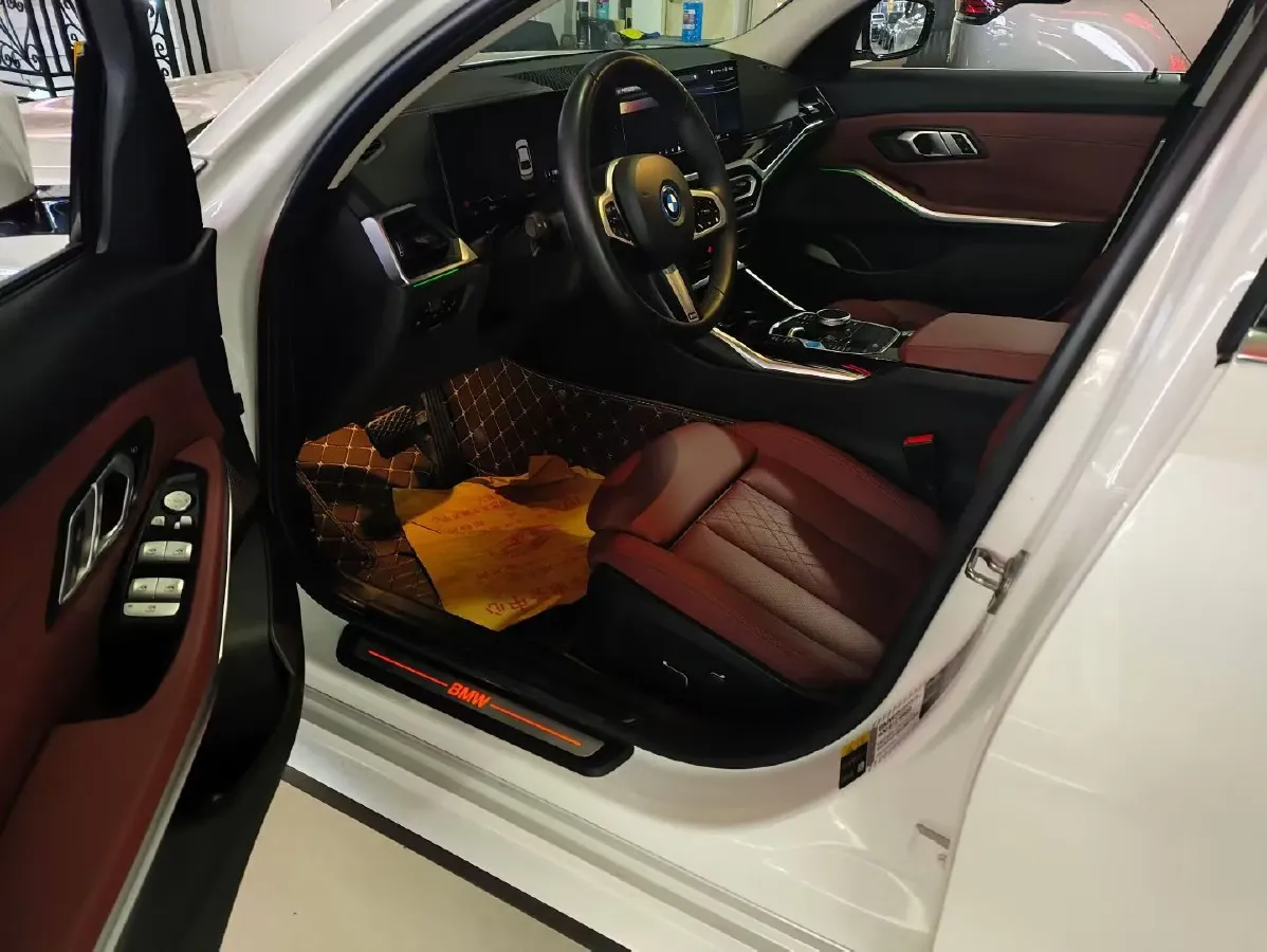 2025 BMW i3 BEV 70KWH,autocango,china used car exporter,china ev exporter,chinese used car exporter,chinese used ev exporter