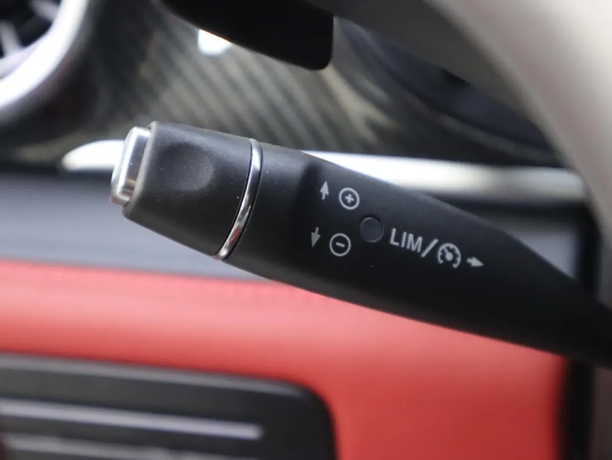 2023 Mercedes-Benz Vito 2.0T 211HP L4 9AT,autocango,china used car exporter,china ev exporter,chinese used car exporter,chinese used ev exporter