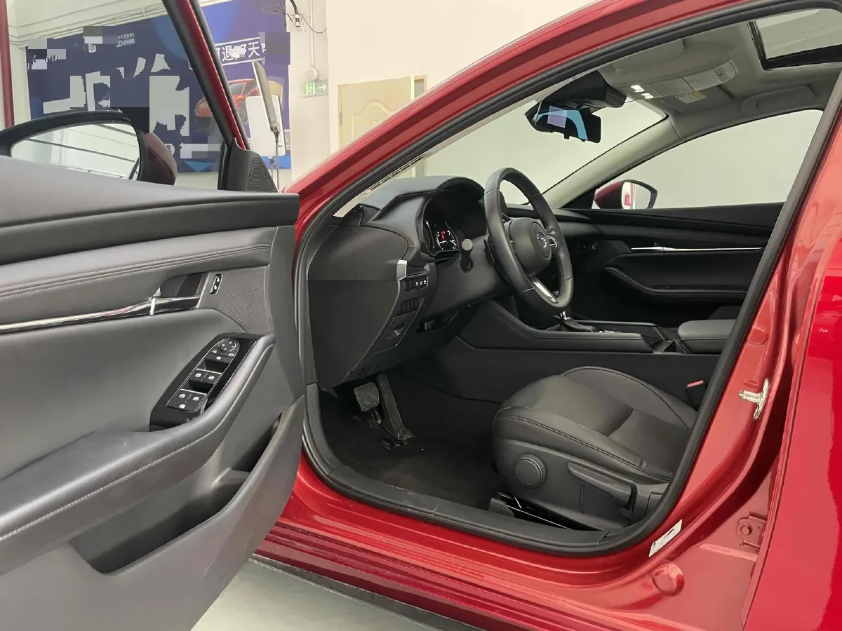 2022 Mazda 3 Axela 2.0L 158HP L4 6AT,autocango,china used car exporter,china ev exporter,chinese used car exporter,chinese used ev exporter