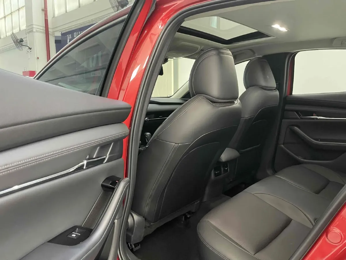 2022 Mazda 3 Axela 2.0L 158HP L4 6AT,autocango,china used car exporter,china ev exporter,chinese used car exporter,chinese used ev exporter