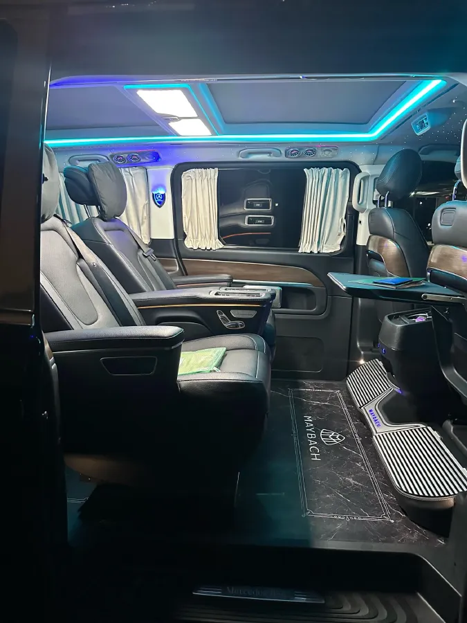 2020 Mercedes-Benz V Class 2.0T 211HP L4 9AT,autocango,china used car exporter,china ev exporter,chinese used car exporter,chinese used ev exporter