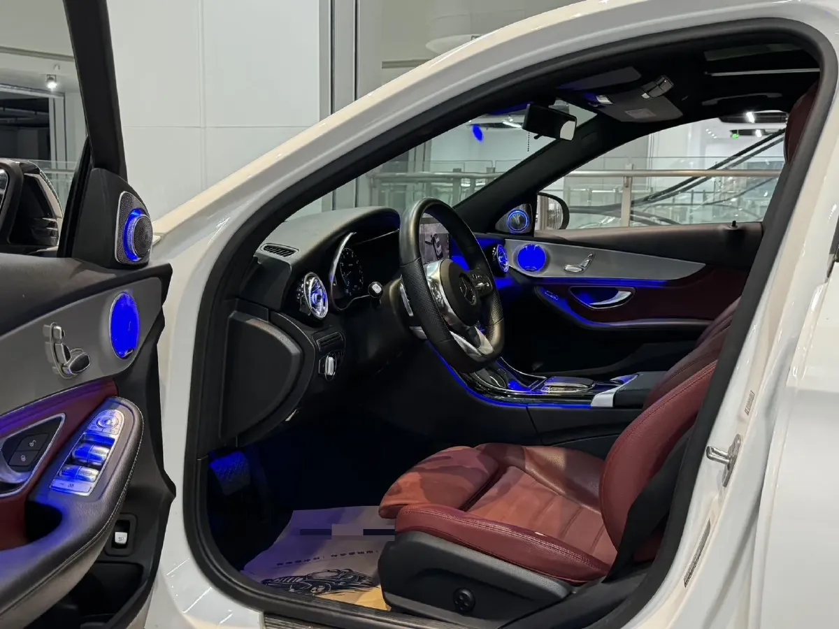 2020 Mercedes-Benz C Class 1.5T 184HP L4 9AT,autocango,china used car exporter,china ev exporter,chinese used car exporter,chinese used ev exporter