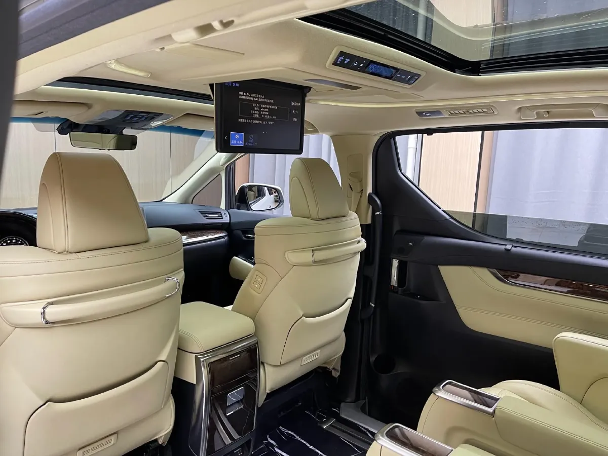 2021 Toyota Alphard 2.5L 117HP L4 E-CVT Hybrid,autocango,china used car exporter,china ev exporter,chinese used car exporter,chinese used ev exporter