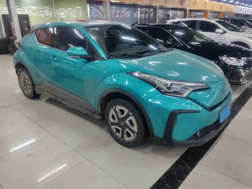 2020 Toyota C-HR EV BEV 54.3KWH,autocango,china used car exporter,china ev exporter,chinese used car exporter,chinese used ev exporter