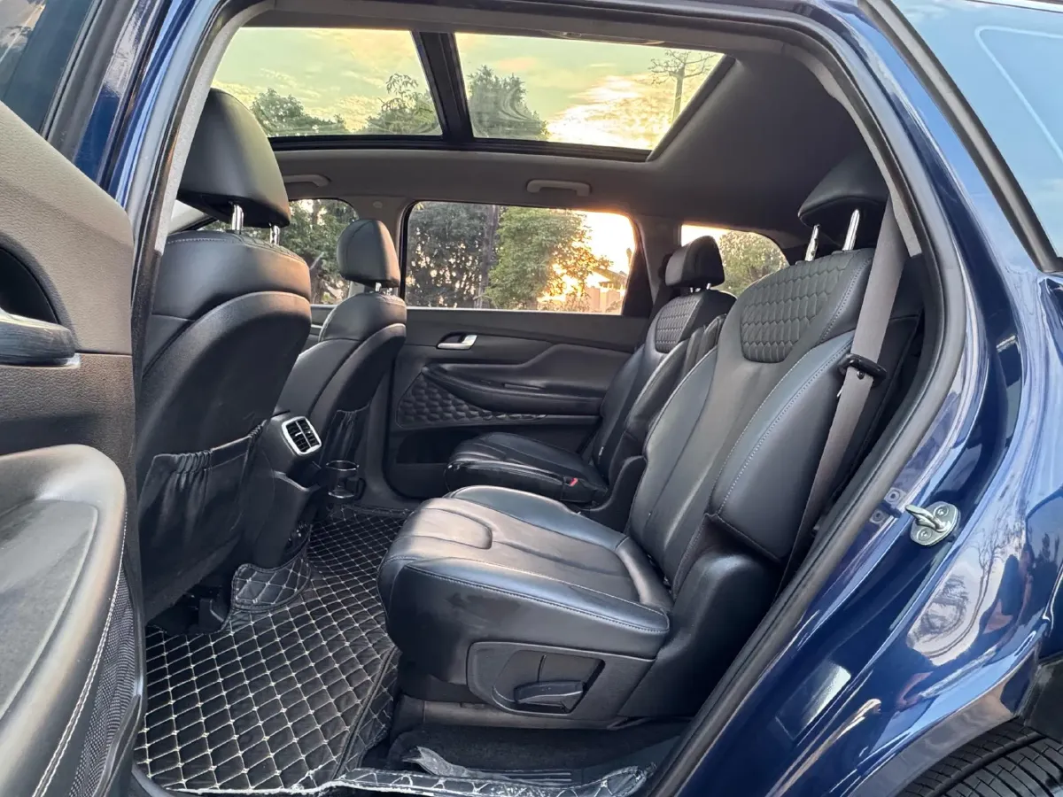 2019 Hyundai Santafe 2.0T 240HP L4 8AT,autocango,china used car exporter,china ev exporter,chinese used car exporter,chinese used ev exporter