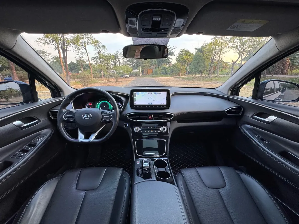 2019 Hyundai Santafe 2.0T 240HP L4 8AT,autocango,china used car exporter,china ev exporter,chinese used car exporter,chinese used ev exporter