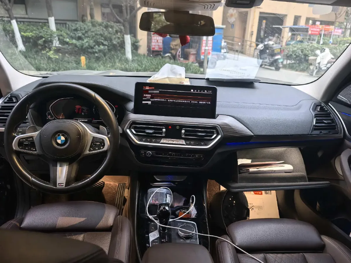 2022 BMW X3 2.0T 252HP L4 8AT,autocango,china used car exporter,china ev exporter,chinese used car exporter,chinese used ev exporter