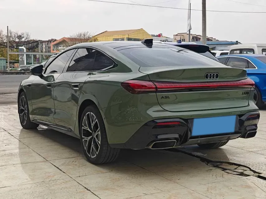 2026 Audi A5L Sportback 2.0T 204HP L4 7DCT,autocango,china used car exporter,china ev exporter,chinese used car exporter,chinese used ev exporter