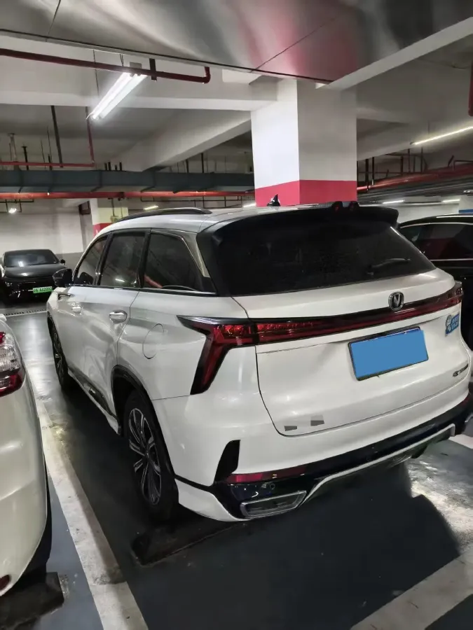 2024 ChangAn CS75 Plus 1.5T 188HP L4 8AT,autocango,china used car exporter,china ev exporter,chinese used car exporter,chinese used ev exporter