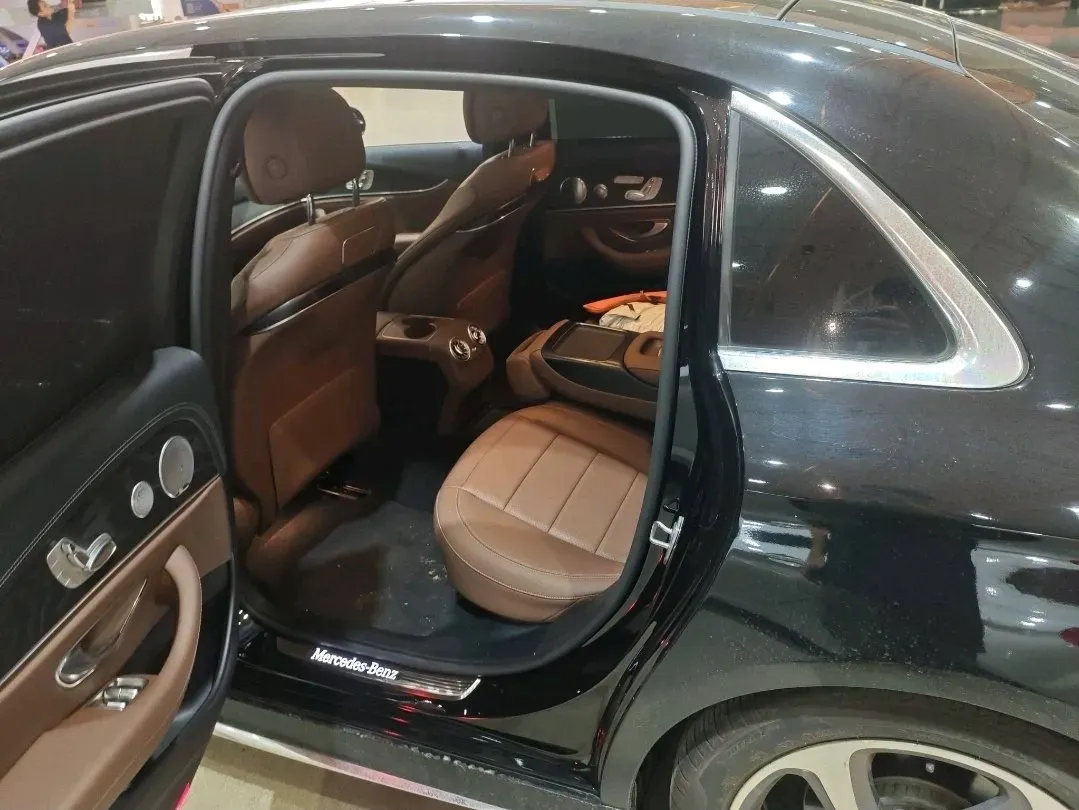 2019 Mercedes-Benz E Class 2.0T 245HP L4 9AT,autocango,china used car exporter,china ev exporter,chinese used car exporter,chinese used ev exporter