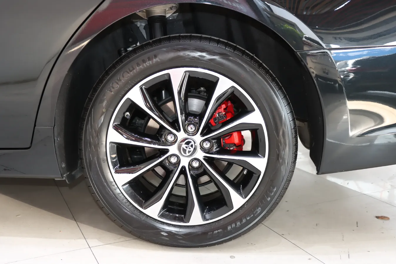 2023 Toyota Avalon 2.5L 207HP L4 8AT,autocango,china used car exporter,china ev exporter,chinese used car exporter,chinese used ev exporter