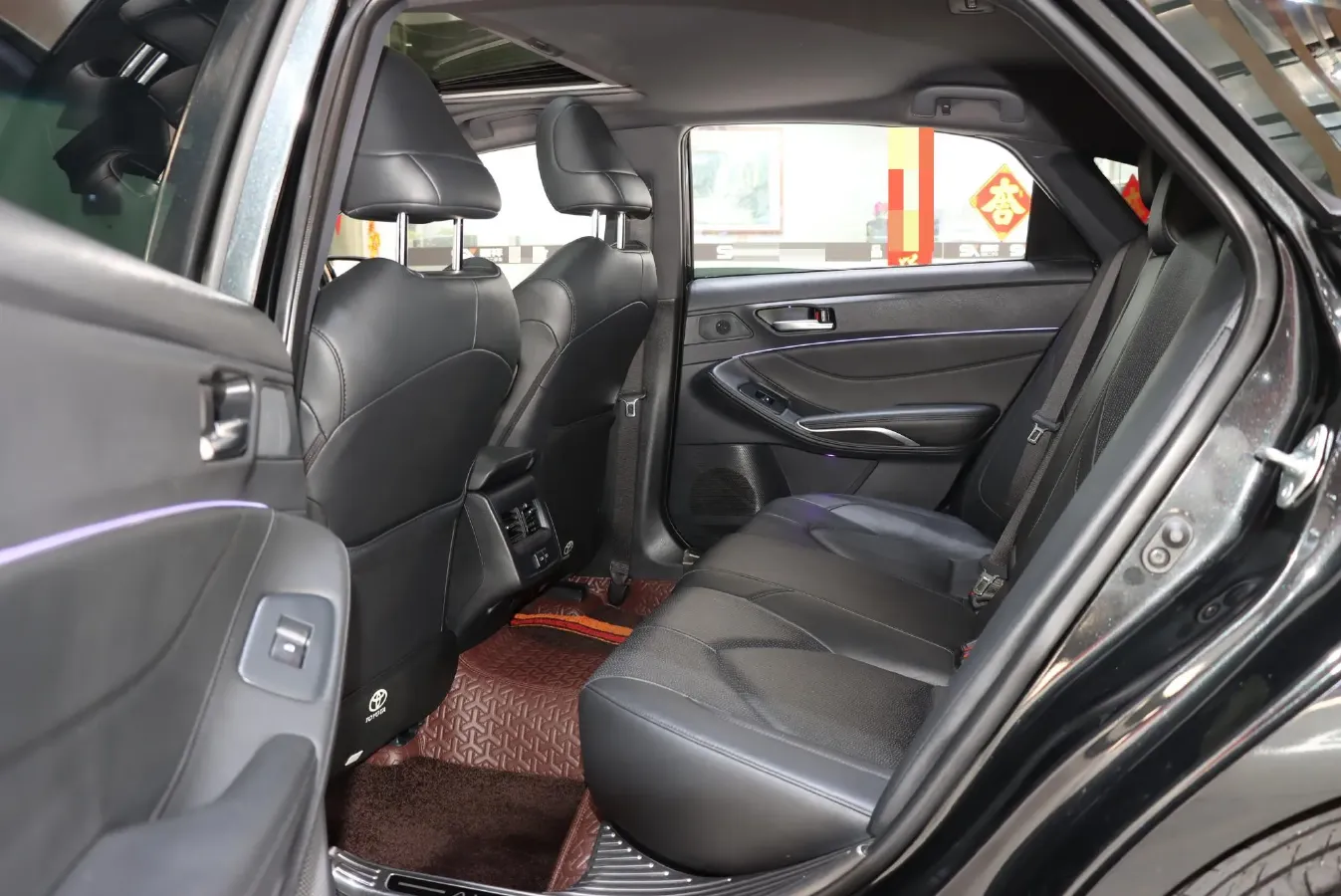 2023 Toyota Avalon 2.5L 207HP L4 8AT,autocango,china used car exporter,china ev exporter,chinese used car exporter,chinese used ev exporter