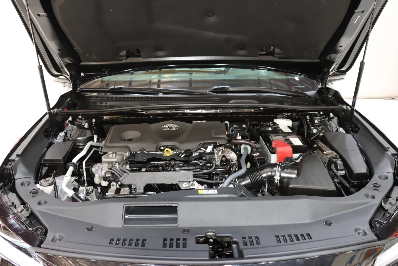 2023 Toyota Avalon 2.5L 207HP L4 8AT,autocango,china used car exporter,china ev exporter,chinese used car exporter,chinese used ev exporter