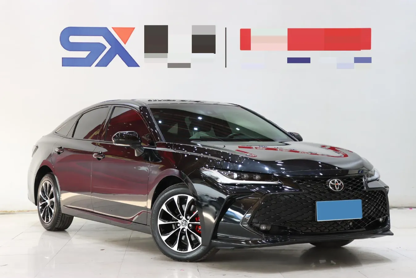 2023 Toyota Avalon 2.5L 207HP L4 8AT,autocango,china used car exporter,china ev exporter,chinese used car exporter,chinese used ev exporter