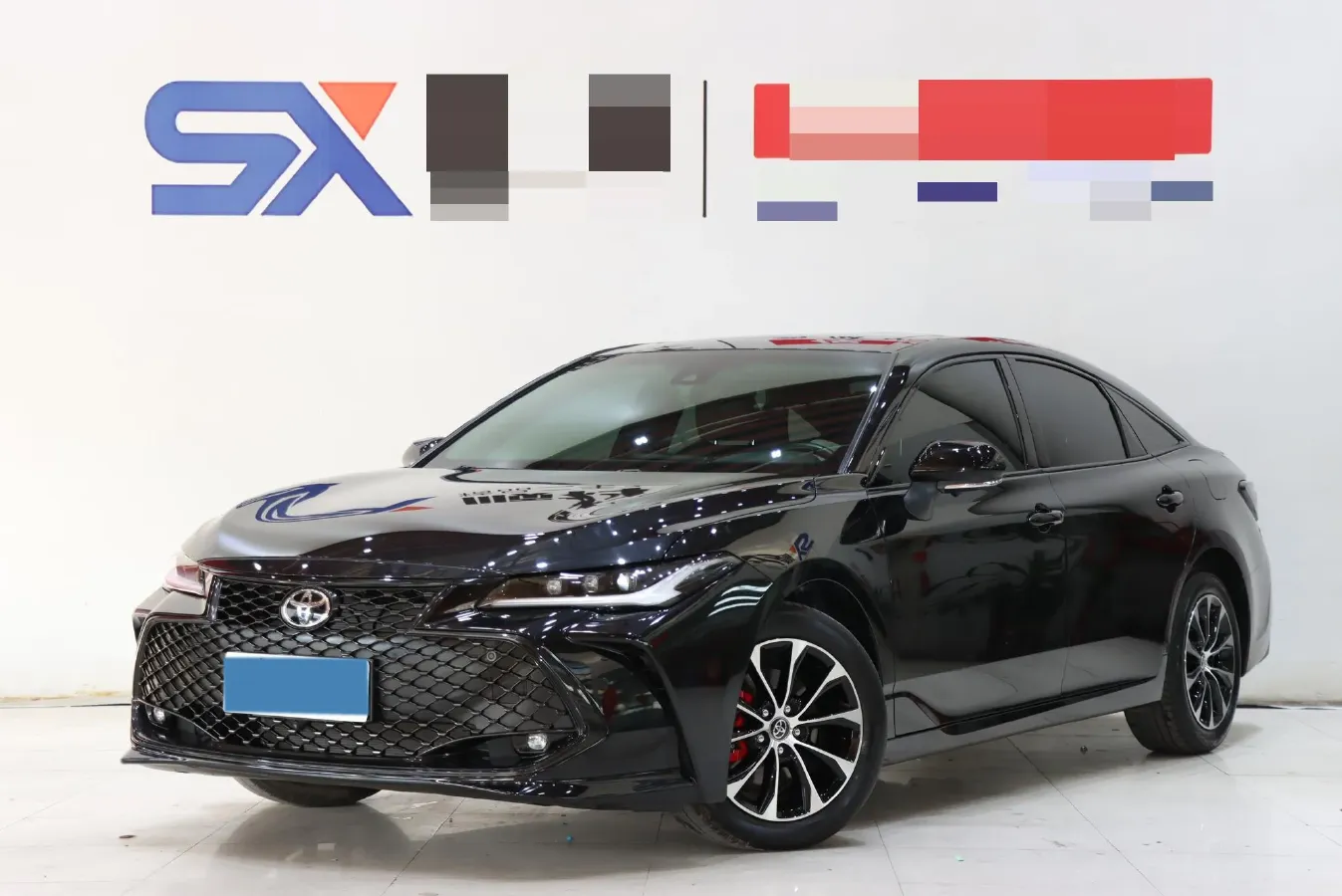 2023 Toyota Avalon 2.5L 207HP L4 8AT,autocango,china used car exporter,china ev exporter,chinese used car exporter,chinese used ev exporter